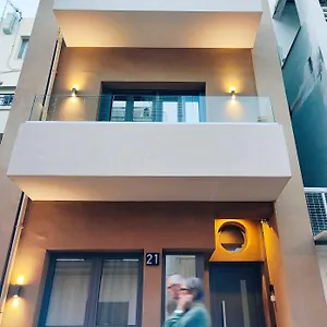  Apartment Maisonette Center